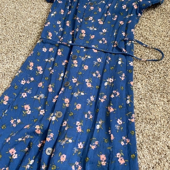 Rewind Floral Dress - Picture 4 of 5